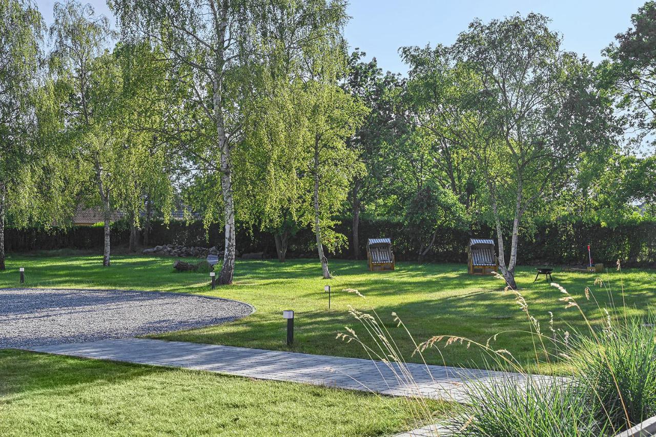 Achterdörn Twee Appartement Fehmarn Buitenkant foto